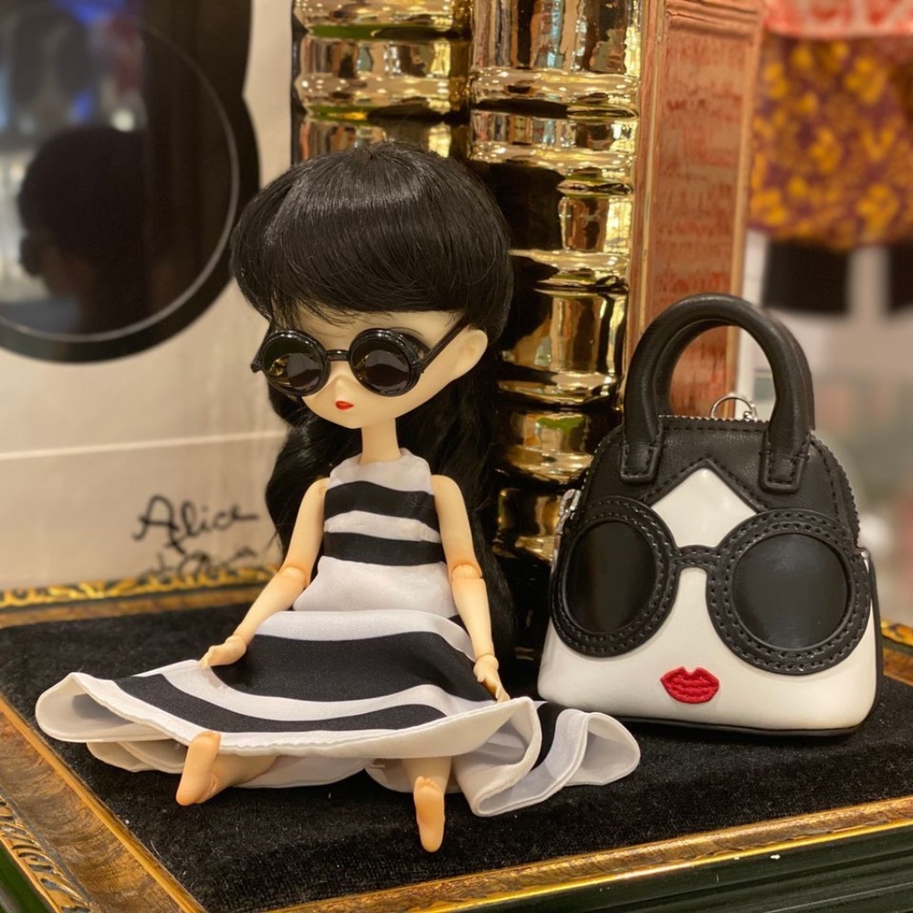 NWT Alice and Olivia Stace doll